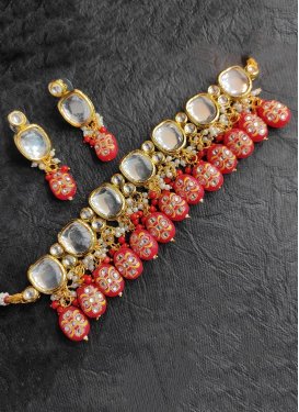 Enchanting Beads Work Necklace Set