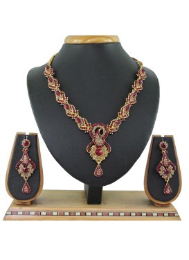 Enchanting Gold Rodium Polish Beads Work Necklace Set