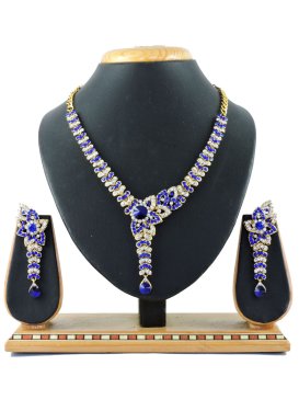 Enchanting Stone Work Blue and White Necklace Set for Festival