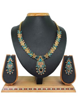 Especial  Gold Rodium Polish Gold and Light Blue Necklace Set For Ceremonial