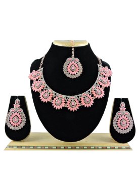 Especial  Salmon and White Gold Rodium Polish Necklace Set For Festival