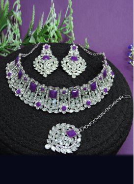 Especial Silver Rodium Polish Necklace Set For Festival