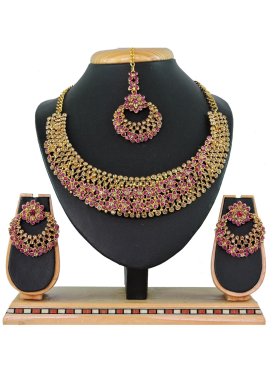 Especial Stone Work Gold and Hot Pink Gold Rodium Polish Necklace Set
