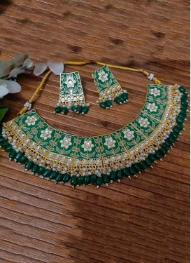 Flamboyant Gold Rodium Polish Alloy Necklace Set