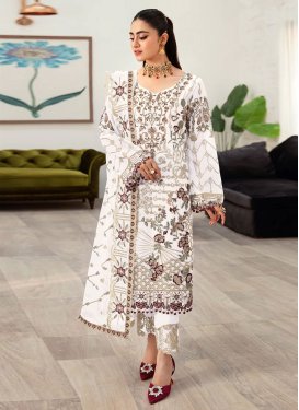 Georgette Pakistani Straight Salwar Suit