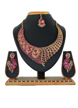 Glitzy Gold and Hot Pink Stone Work Alloy Gold Rodium Polish Necklace Set
