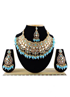 Glitzy Light Blue and White Beads Work Alloy Gold Rodium Polish Necklace Set
