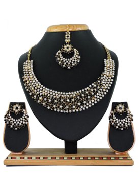 Glitzy Stone Work Alloy Necklace Set For Festival