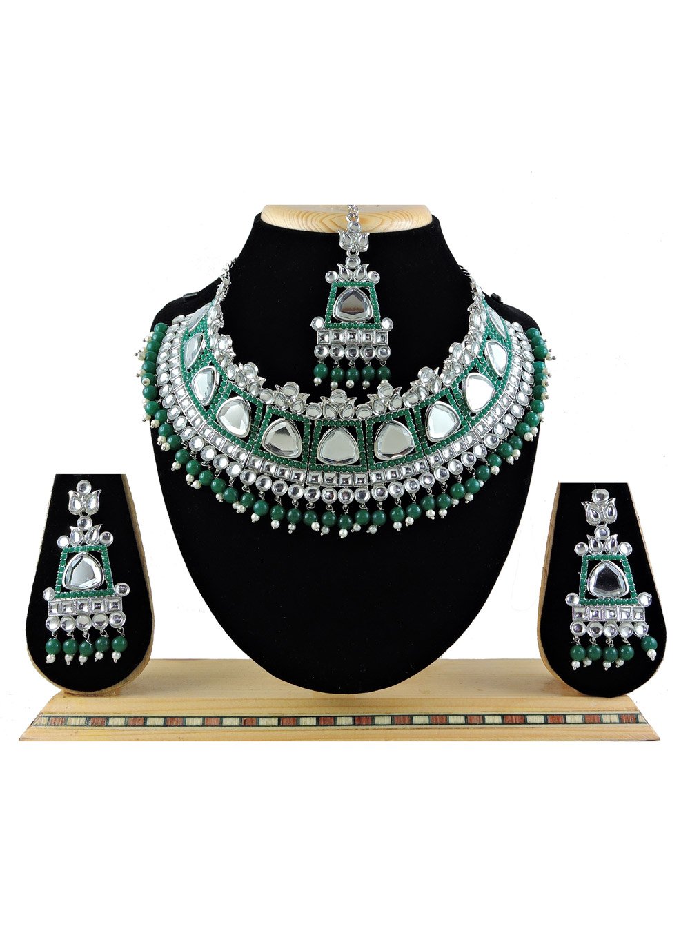 Glorious Beads Work Alloy Gold Rodium Polish Necklace Set For Festival
