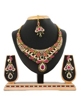 Glorious Bottle Green and Rose Pink Necklace Set For Bridal