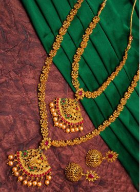 Glorious Gold Rodium Polish Beads Work Alloy Necklace Set