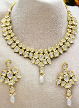 Gold Rodium Polish Alloy Necklace Set For Festival