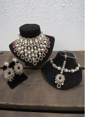 Gold Rodium Polish Stone Work Alloy Maroon and White Necklace Set