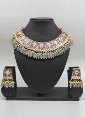 Graceful Alloy Beads Work Grey and White Gold Rodium Polish Necklace Set