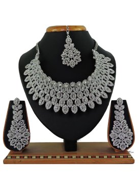 Graceful Silver Color and White Alloy Silver Rodium Polish Necklace Set For Festival
