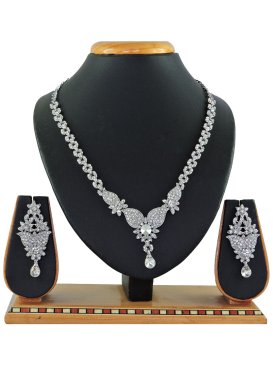 Graceful Silver Rodium Polish Necklace Set