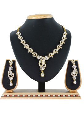 Graceful Stone Work Gold Rodium Polish Necklace Set