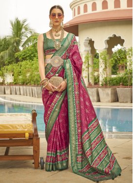 Green and Rose Pink Print Work Designer Contemporary Style Saree