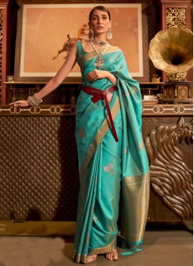 Handloom Silk Contemporary Style Saree