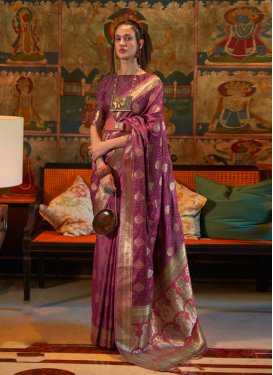 Handloom Silk Designer Contemporary Style Saree