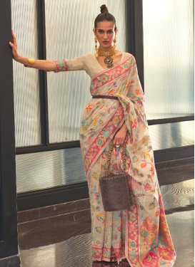 Handloom Silk Floral Work Traditional Designer Saree