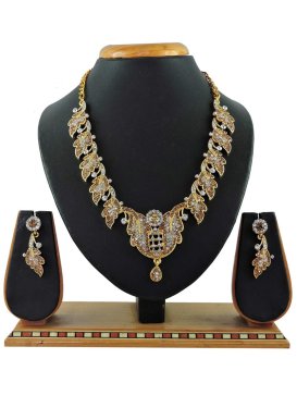Lordly Alloy Gold and White Necklace Set