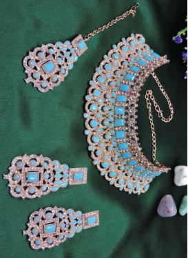 Lordly Alloy Stone Work Light Blue and White Necklace Set