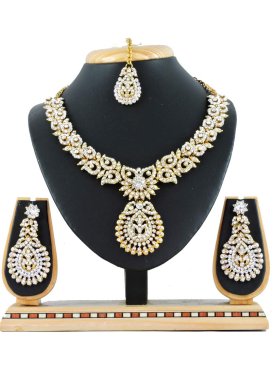 Lordly Gold Rodium Polish Alloy Necklace Set For Party
