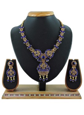 Lordly Gold Rodium Polish Beads Work Alloy Blue and Gold Necklace Set For Ceremonial