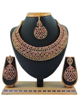 Lordly Stone Work Gold and Hot Pink Necklace Set