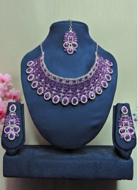 Lovely Alloy Purple and White Stone Work Necklace Set