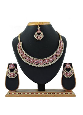 Lovely Gold Rodium Polish Stone Work Alloy Pink and White Necklace Set For Ceremonial