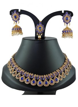 Majestic Alloy Blue and Gold Necklace Set For Party