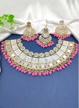 Majestic Alloy Mirror Work Necklace Set For Ceremonial