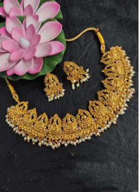 Majestic Moti Work Alloy Gold Rodium Polish Necklace Set For Ceremonial