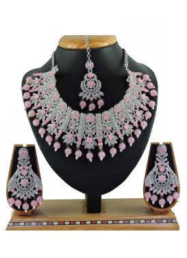 Majesty Alloy Beads Work Pink and White Necklace Set