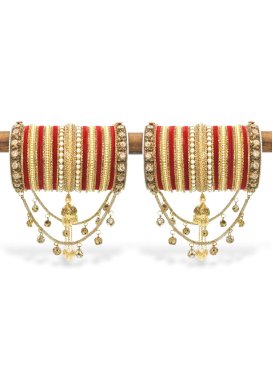 Majesty Beads Work Gold and Red Alloy Kada Bangles