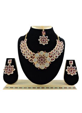 Majesty Necklace Set