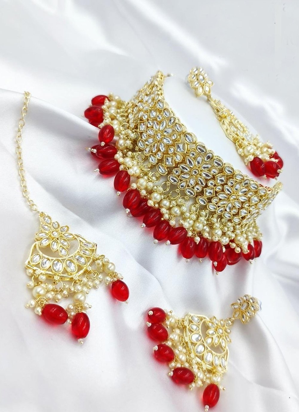 Majesty Red and White Beads Work Gold Rodium Polish Necklace Set