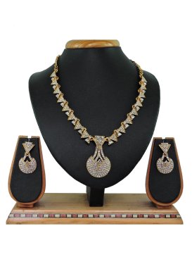 Modest Gold Rodium Polish Necklace Set