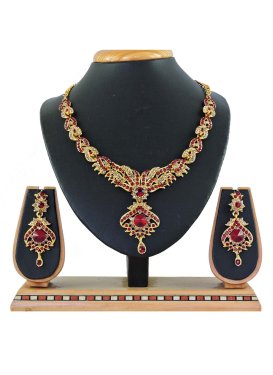 Modest Stone Work Gold and Red Necklace Set