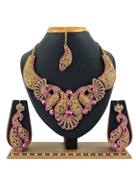 Mystic Gold and Pink Stone Work Necklace Set