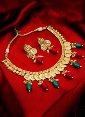 Mystic Gold Rodium Polish Alloy Gold and Green Necklace Set