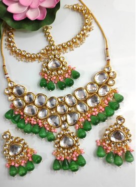 Mystic Green and Pink Alloy Gold Rodium Polish Necklace Set For Ceremonial