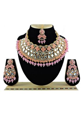 Nice Alloy Gold Rodium Polish Beads Work Pink and White Necklace Set