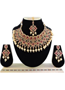 Nice Gold Rodium Polish Diamond Work Green and Maroon Necklace Set for Festival
