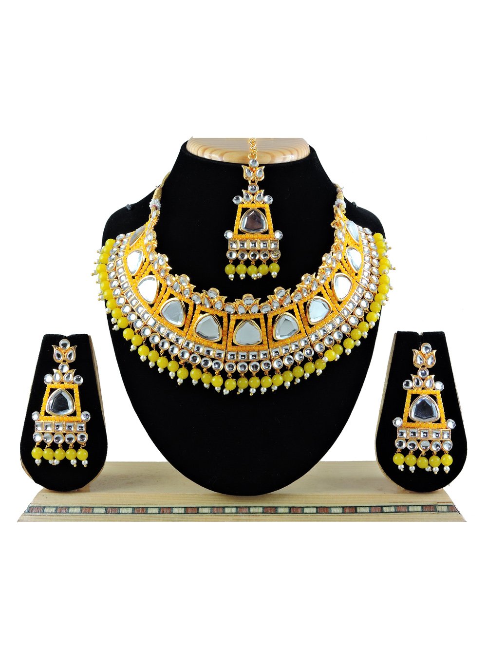 Opulent Beads Work Necklace Set For Festival