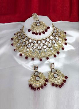 Outstanding Alloy Maroon and White Beads Work Necklace Set