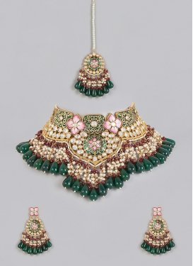 Outstanding Alloy Necklace Set For Ceremonial