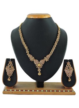 Outstanding Alloy Necklace Set For Party